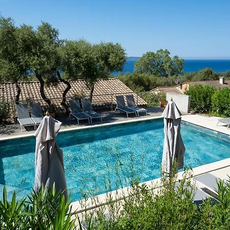 Holiday park Ogliastrello Olmeto (Corsica)