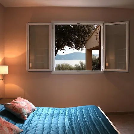 Ogliastrello Olmeto (Corsica)