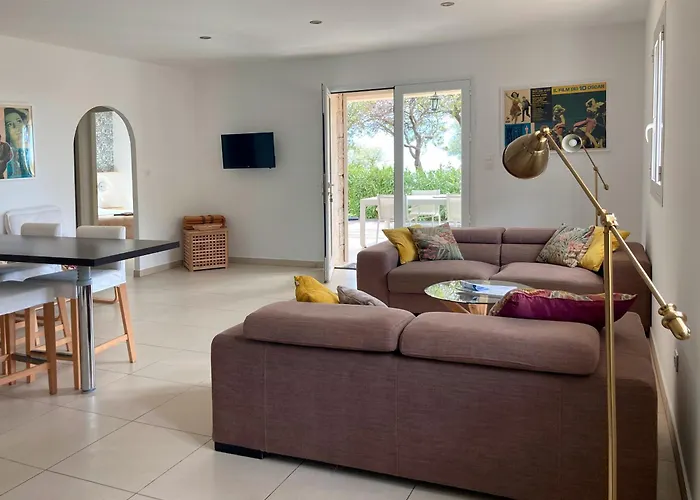 Ogliastrello Olmeto (Corsica)