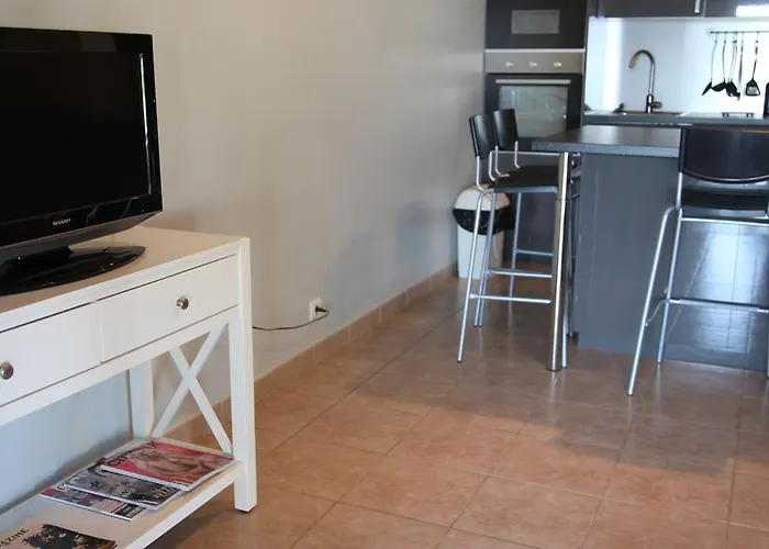 Prázdninový areál Ogliastrello Olmeto (Corsica)